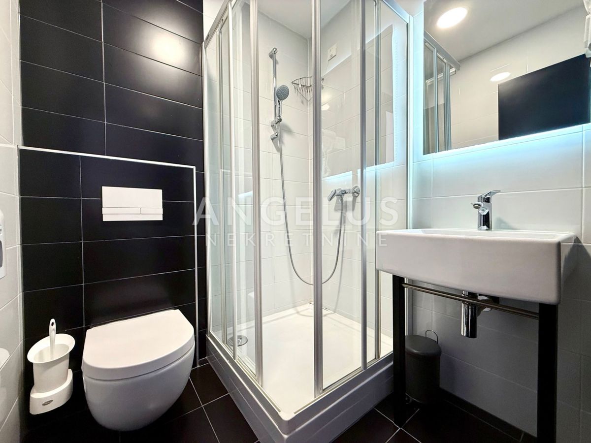 Zagreb, Spodnji grad - stanovanje 140m2 (6 sob za najem) naprodaj