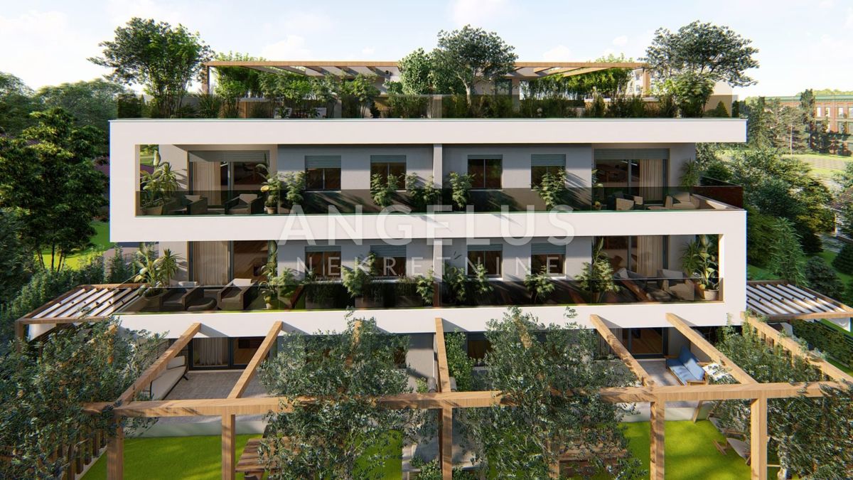 Hrvaška, Kaštel Kambelovac - penthouse, strešna terasa, 2 parkirišče PRODAMO