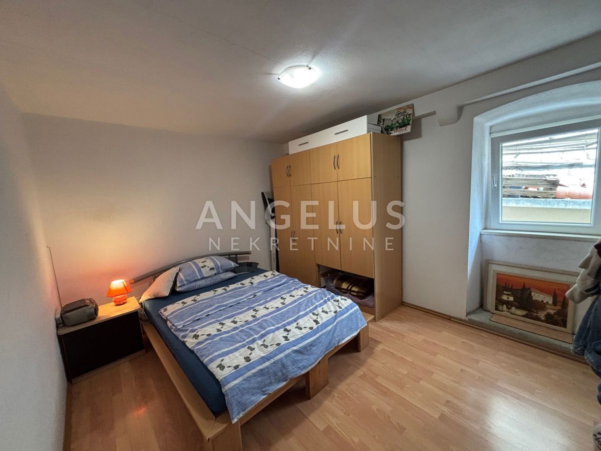 Hrvaška, Split, Varoš - Split, Varoš - Stanovanje v kamniti hiši, 63 m2, NAPRODAJ