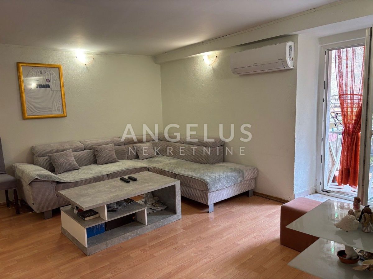 Hrvaška, Split, Varoš - Split, Varoš - Stanovanje v kamniti hiši, 63 m2, NAPRODAJ