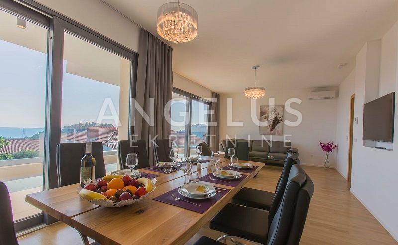 Hiša Veliko Brdo, Makarska, 1.400m2