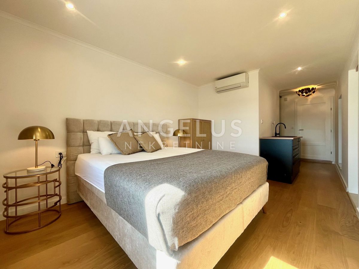 Stanovanje Grad, Šibenik, 150m2
