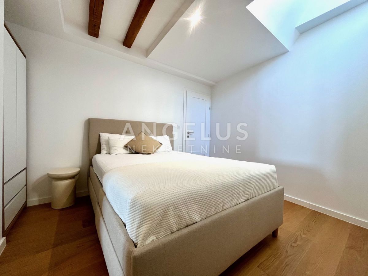 Stanovanje Grad, Šibenik, 150m2