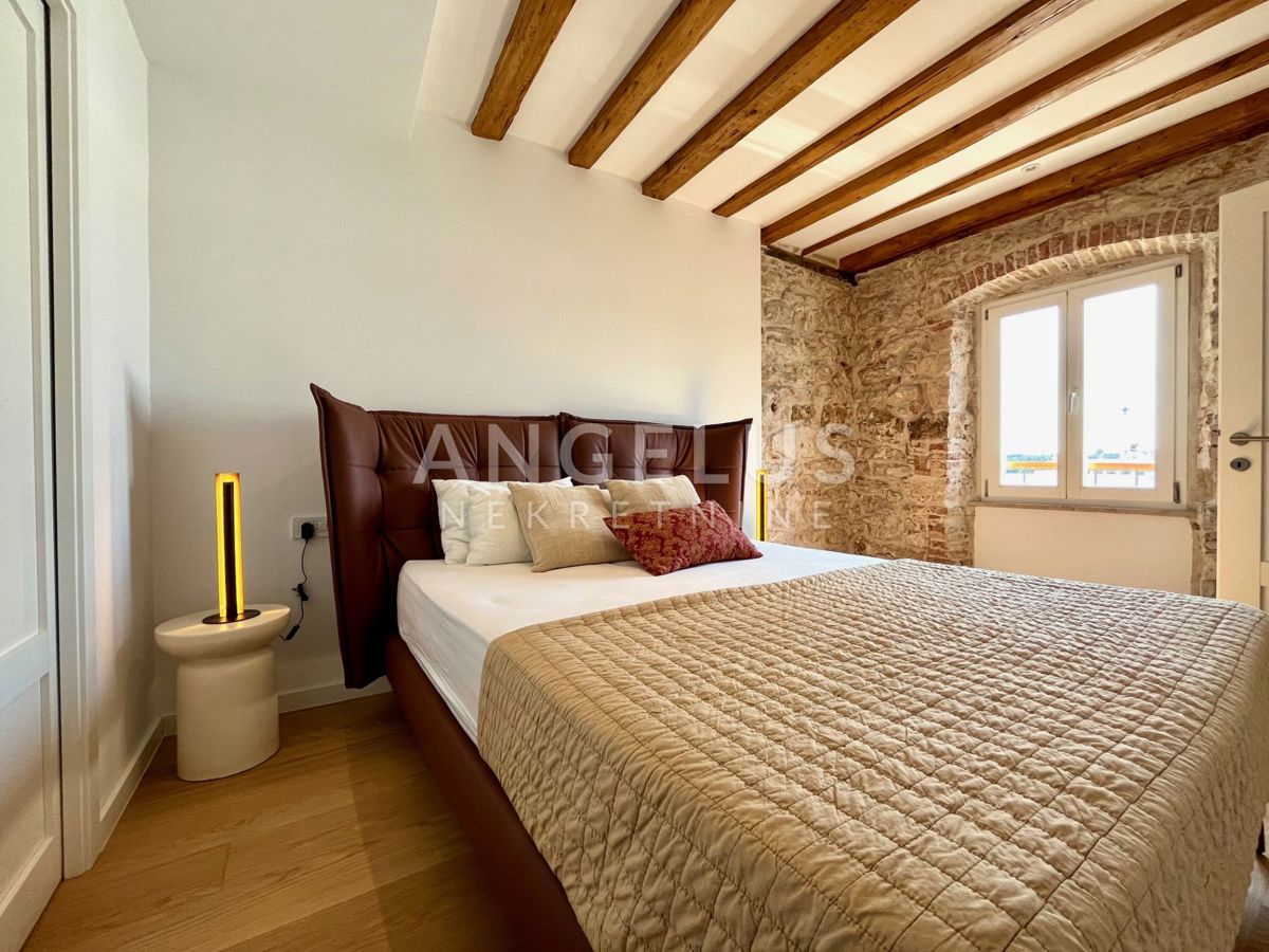 Stanovanje Grad, Šibenik, 150m2