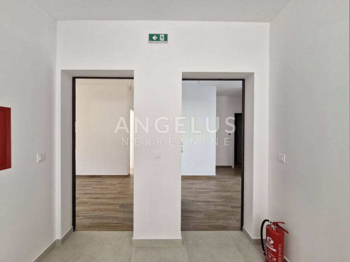 Hrvaška, Dubrovnik, Cavtat – Enosobno stanovanje s teraso in parkirnim mestom, 62 m2