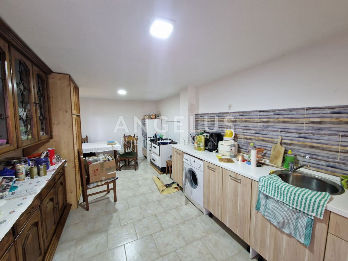Hiša Gornji Čehi, Novi Zagreb - Zapad, 400m2