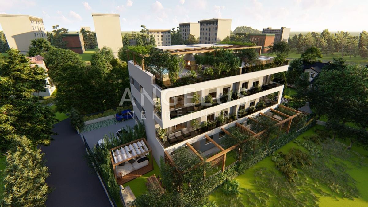 Hrvaška, Kaštel Kambelovac - penthouse, strešna terasa, 2 parkirišče PRODAMO
