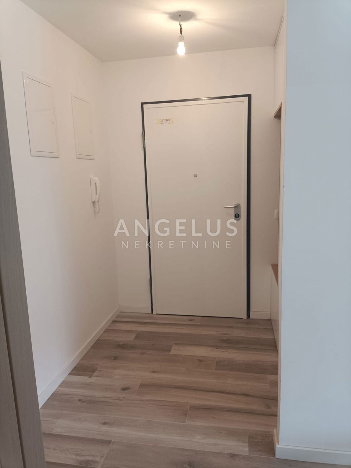 Stanovanje Kaštel Kambelovac, Kaštela, 72,77m2