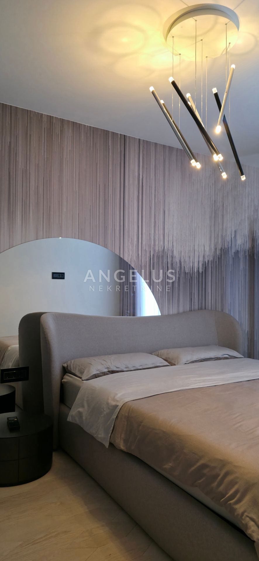 Hrvaška, Podstrana - luksuzno stanovanje s strešno teraso