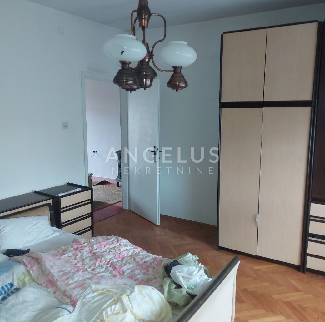 Hiša Lonjica, Vrbovec, 120m2