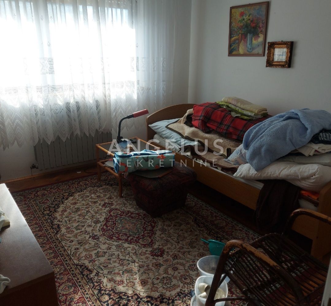 Hiša Lonjica, Vrbovec, 120m2