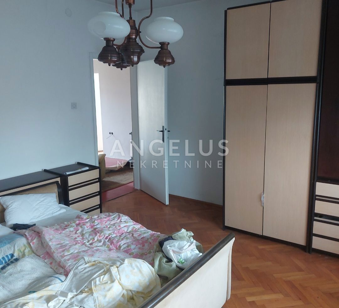 Hiša Lonjica, Vrbovec, 120m2
