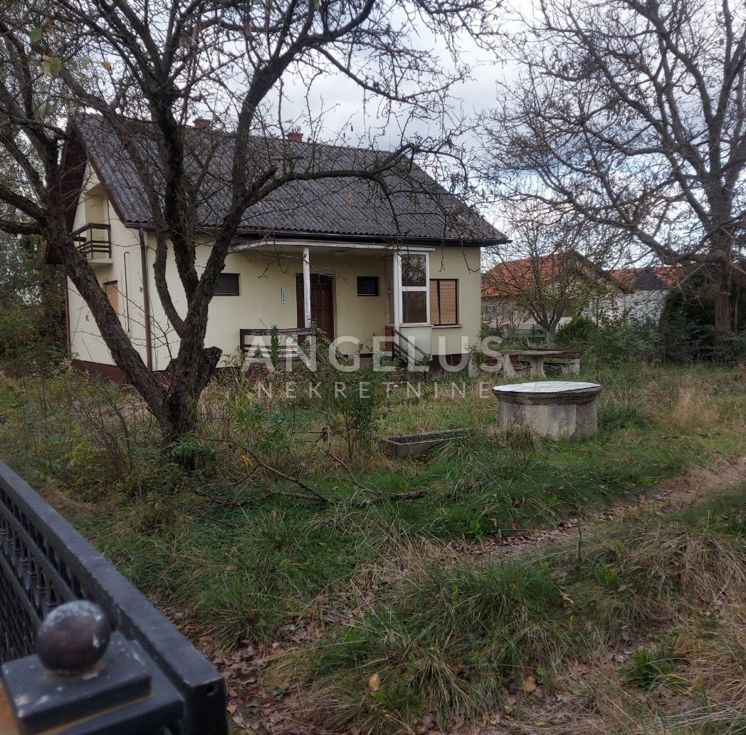 Hiša Lonjica, Vrbovec, 120m2
