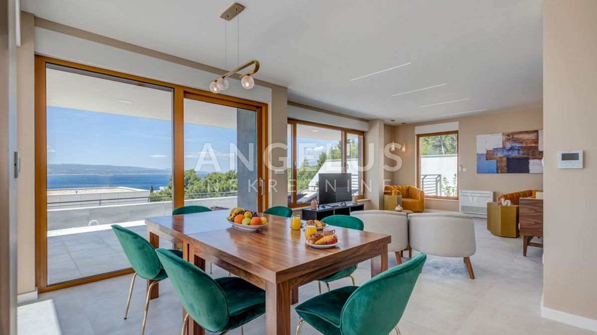 Makarska riviera - Luksuzna vila z notranjim bazenom
