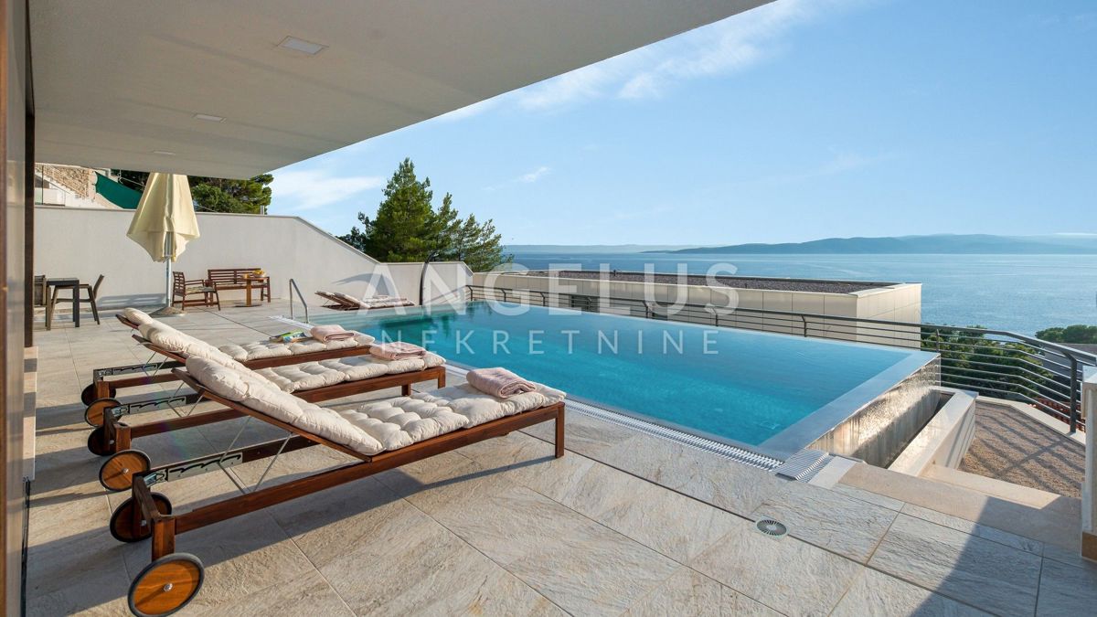 Makarska riviera - Luksuzna vila z notranjim bazenom