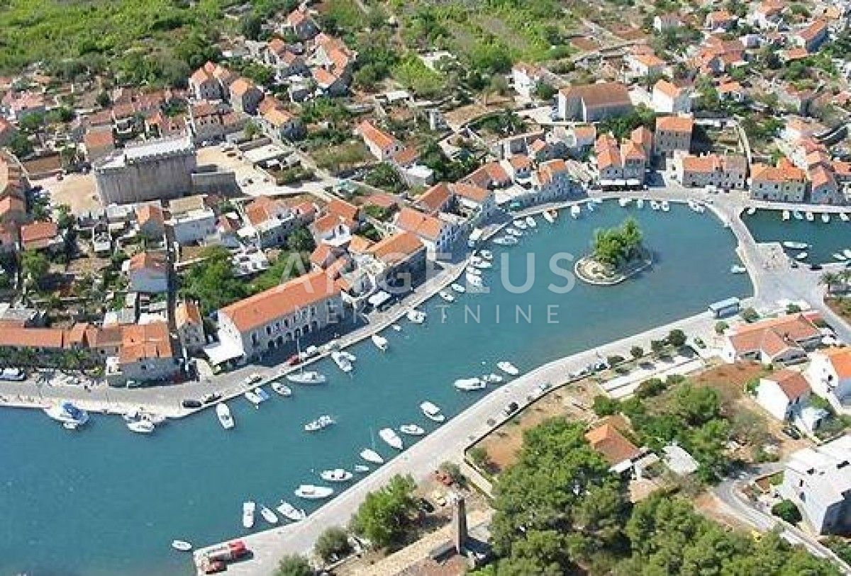 Hrvaška, Hvar, Vrboska - gradbeno zemljišče v mirnem okolju s pogledom na morje, 1.292 m