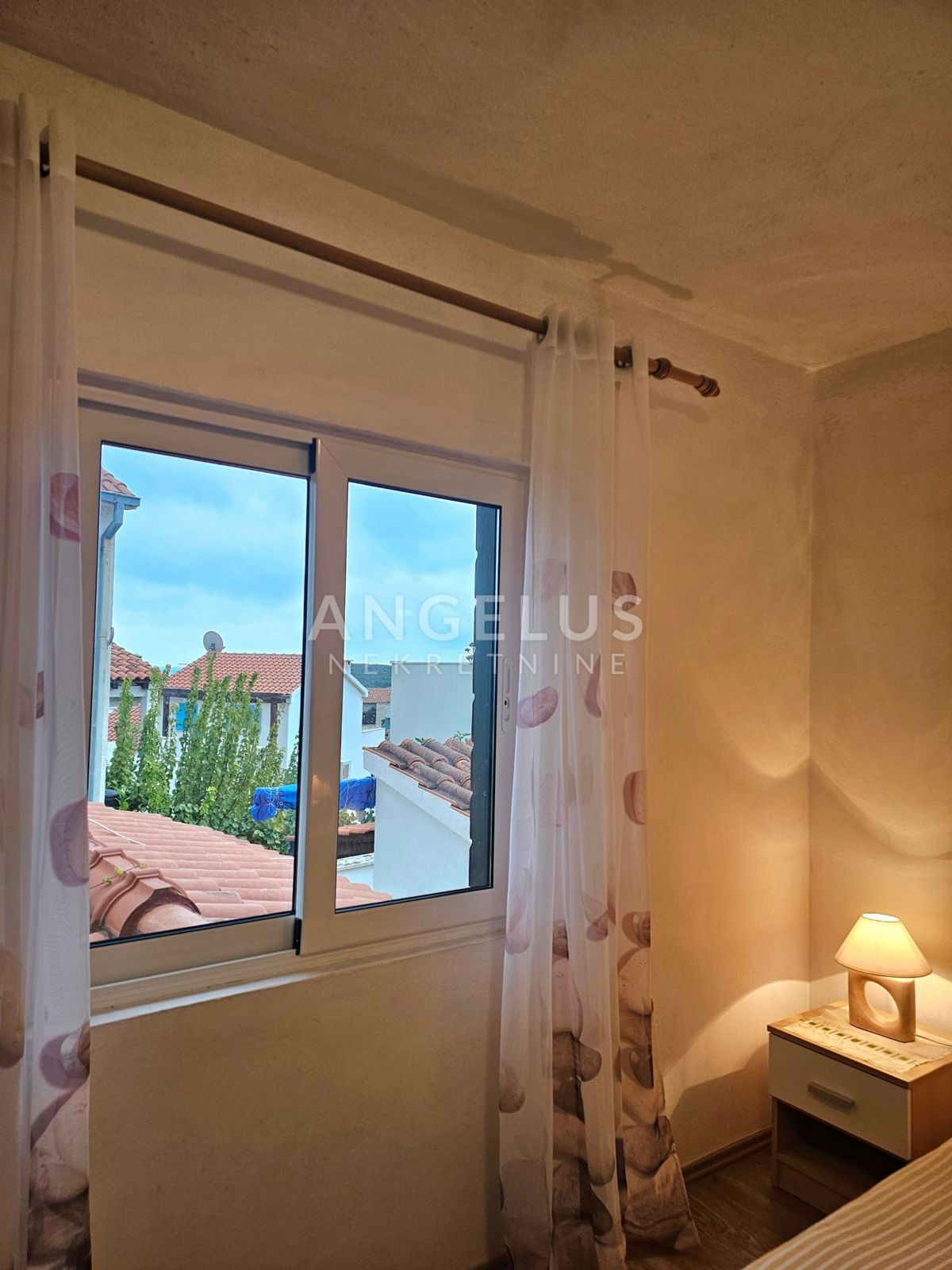 Vis, Rukavac - apartmajska hiša blizu morja