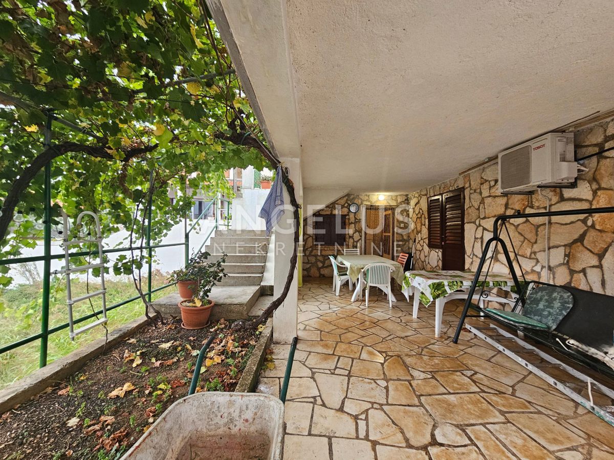 Vis, Rukavac - apartmajska hiša blizu morja