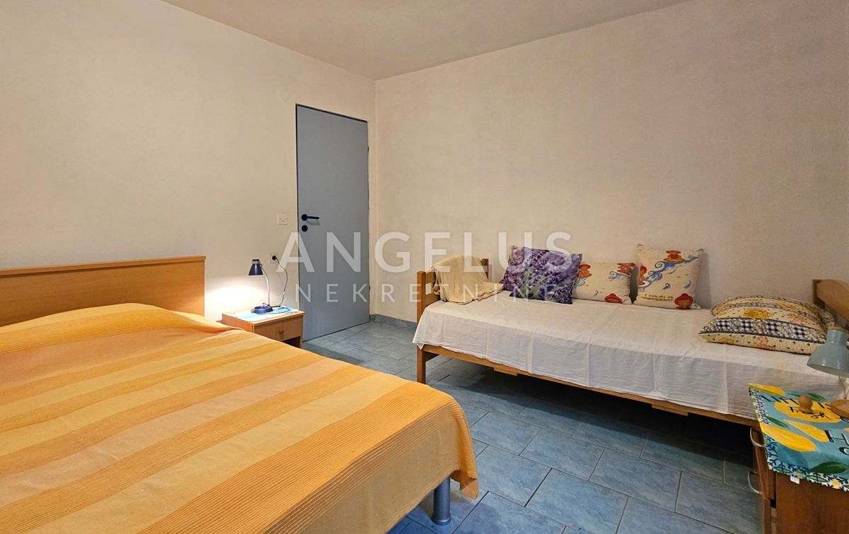 Vis, Rukavac - apartmajska hiša blizu morja