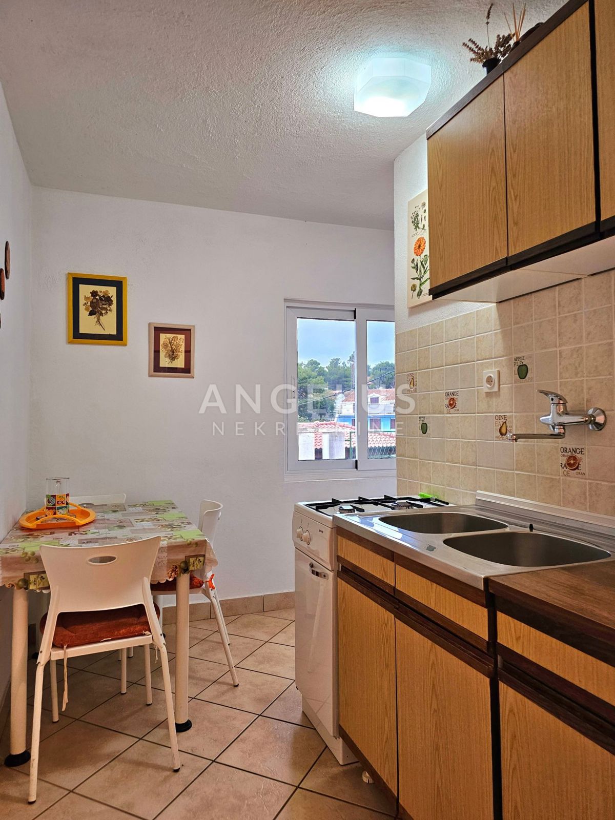 Vis, Rukavac - apartmajska hiša blizu morja