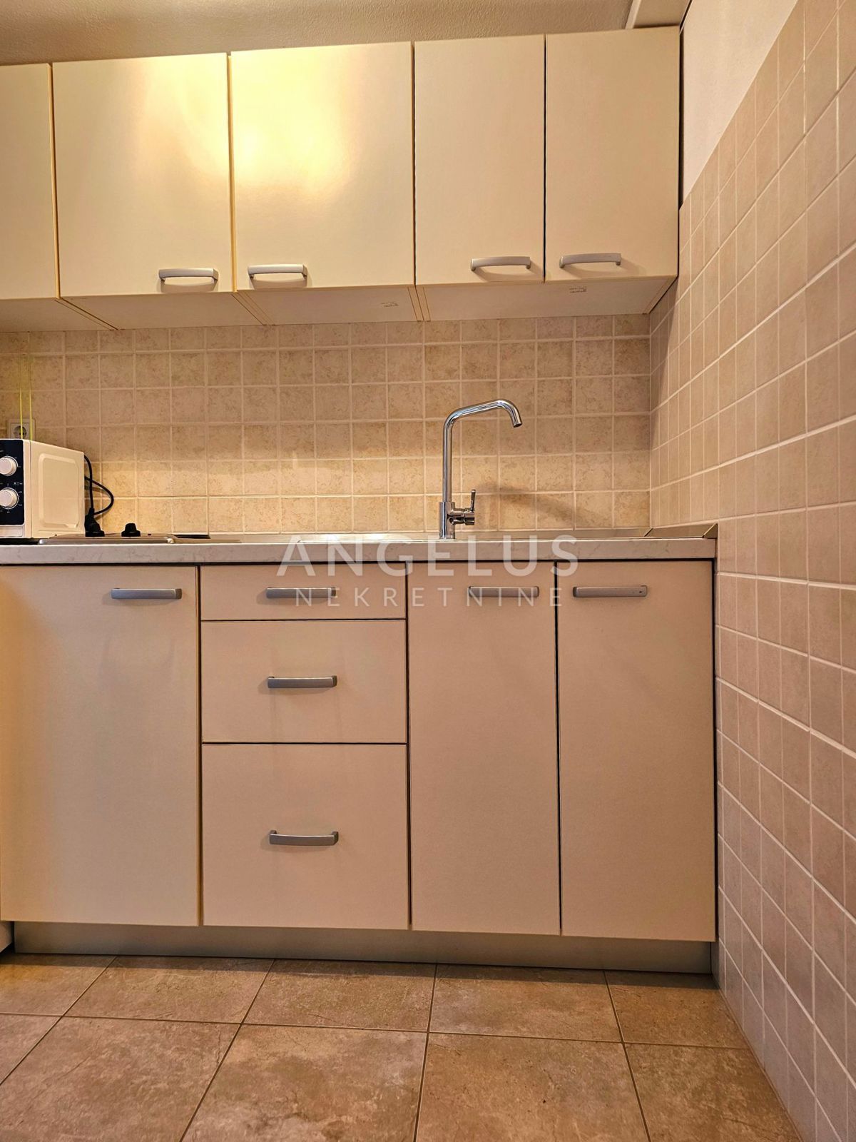 Vis, Rukavac - apartmajska hiša blizu morja