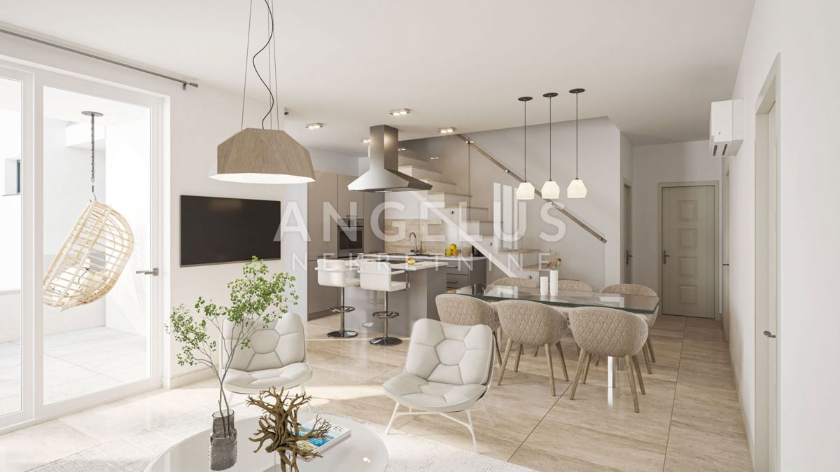 Brač, Milna - apartmajska hiša z dodatnim vložkom, PRODAJA