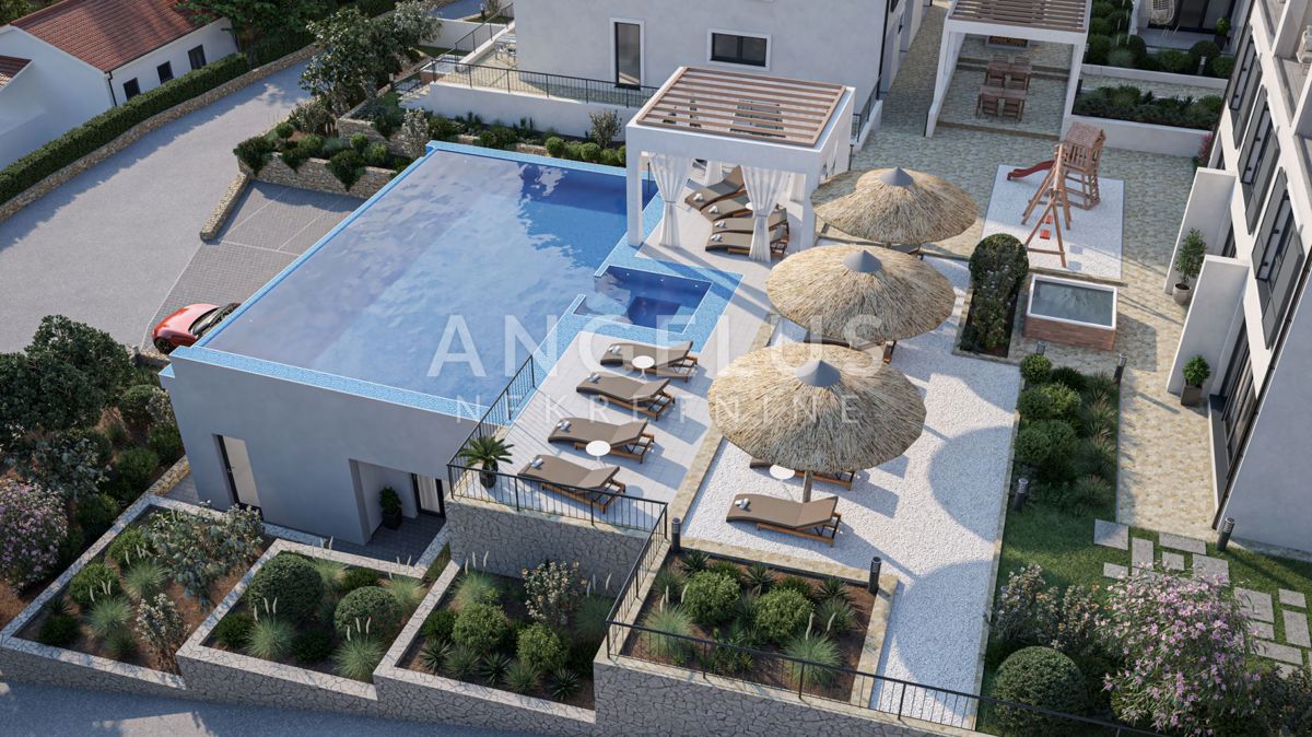 Brač, Milna - apartmajska hiša z dodatnim vložkom, PRODAJA