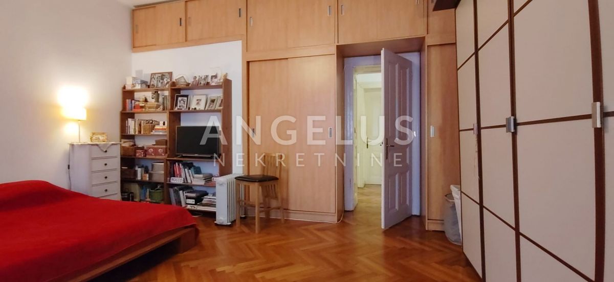 Hrvaška, Split, CENTER - Čudovito štirisobno stanovanje z velikim potencialom, 151 m2