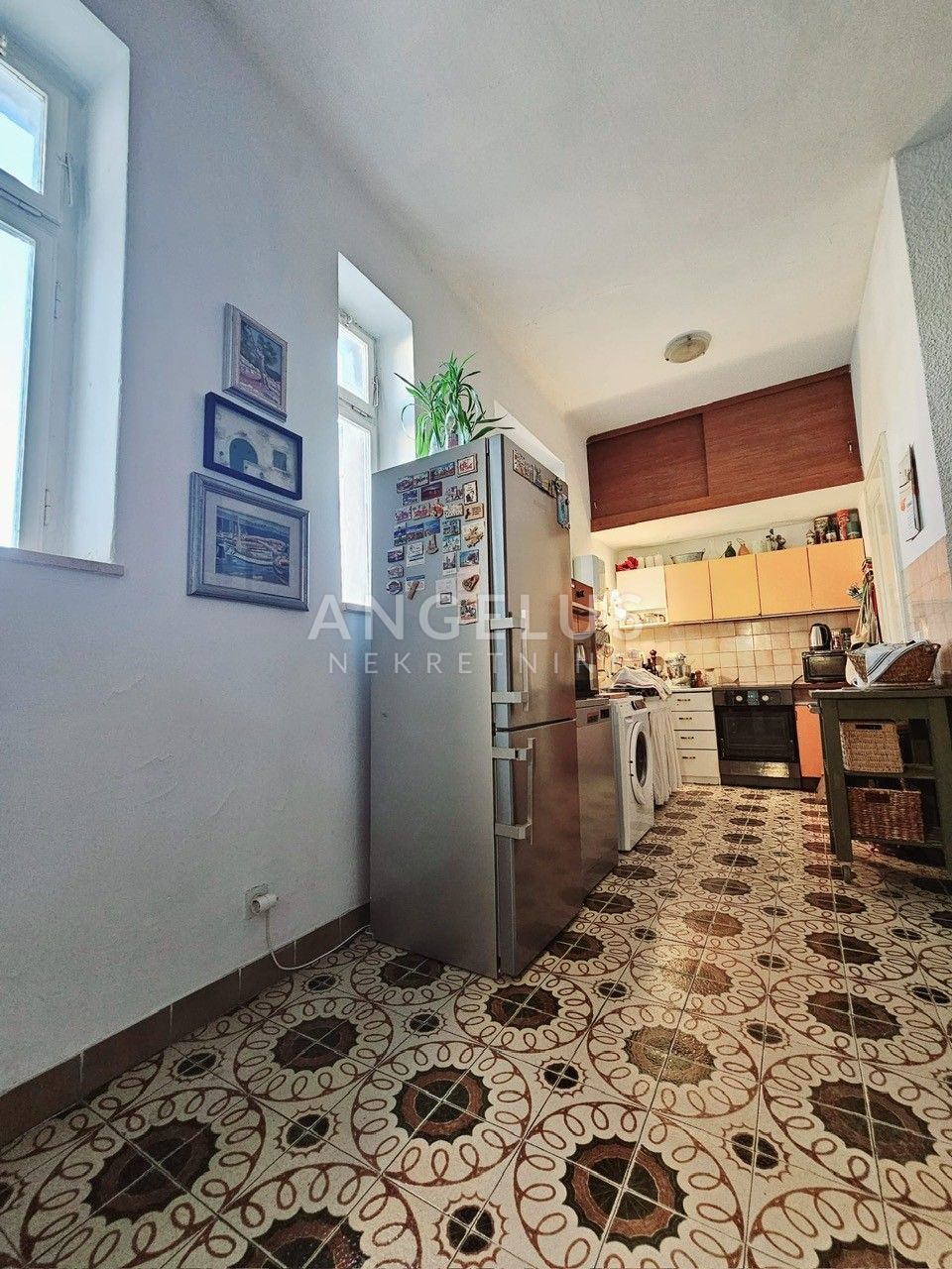 Hrvaška, Split, CENTER - Čudovito štirisobno stanovanje z velikim potencialom, 151 m2