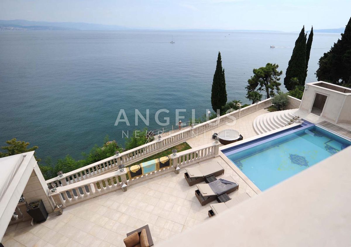 Hiša Opatija - Centar, Opatija, 1.400m2