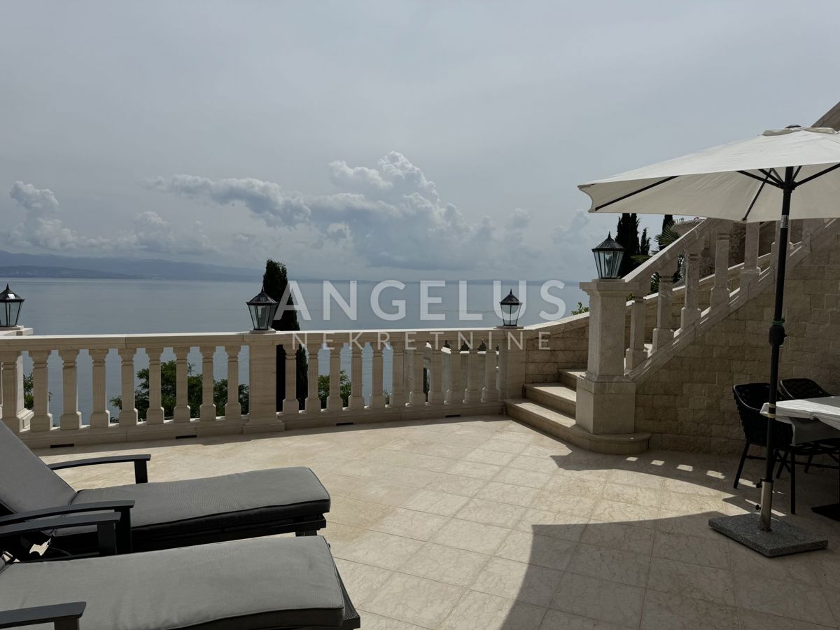 Hiša Opatija - Centar, Opatija, 1.400m2