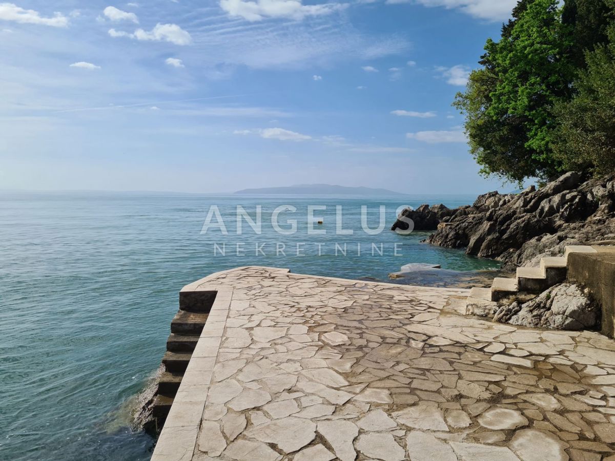 Hiša Opatija - Centar, Opatija, 1.400m2
