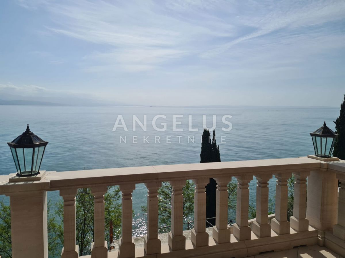 Hiša Opatija - Centar, Opatija, 1.400m2