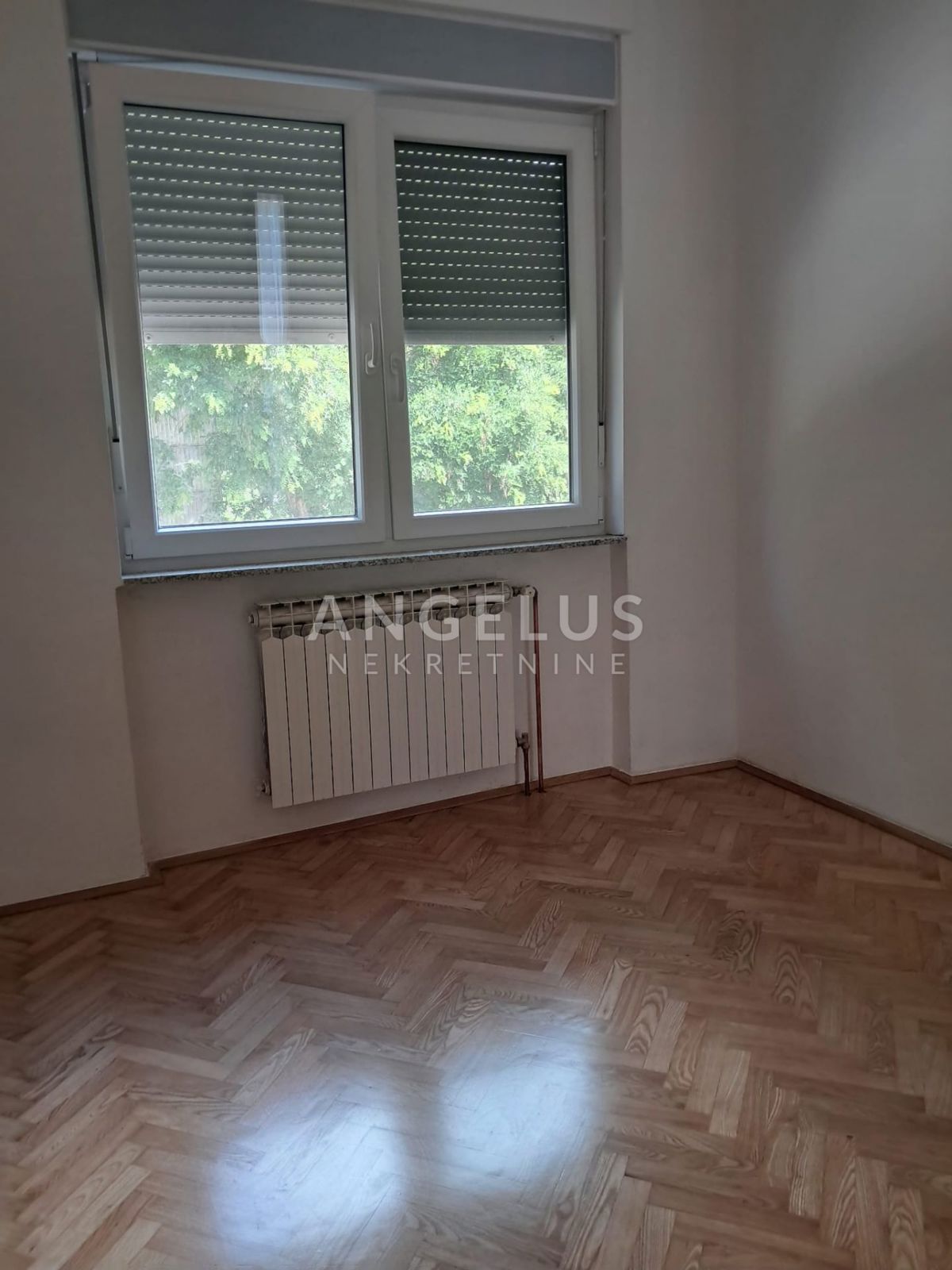 Hiša Folnegovićevo naselje, Peščenica - Žitnjak, 140m2