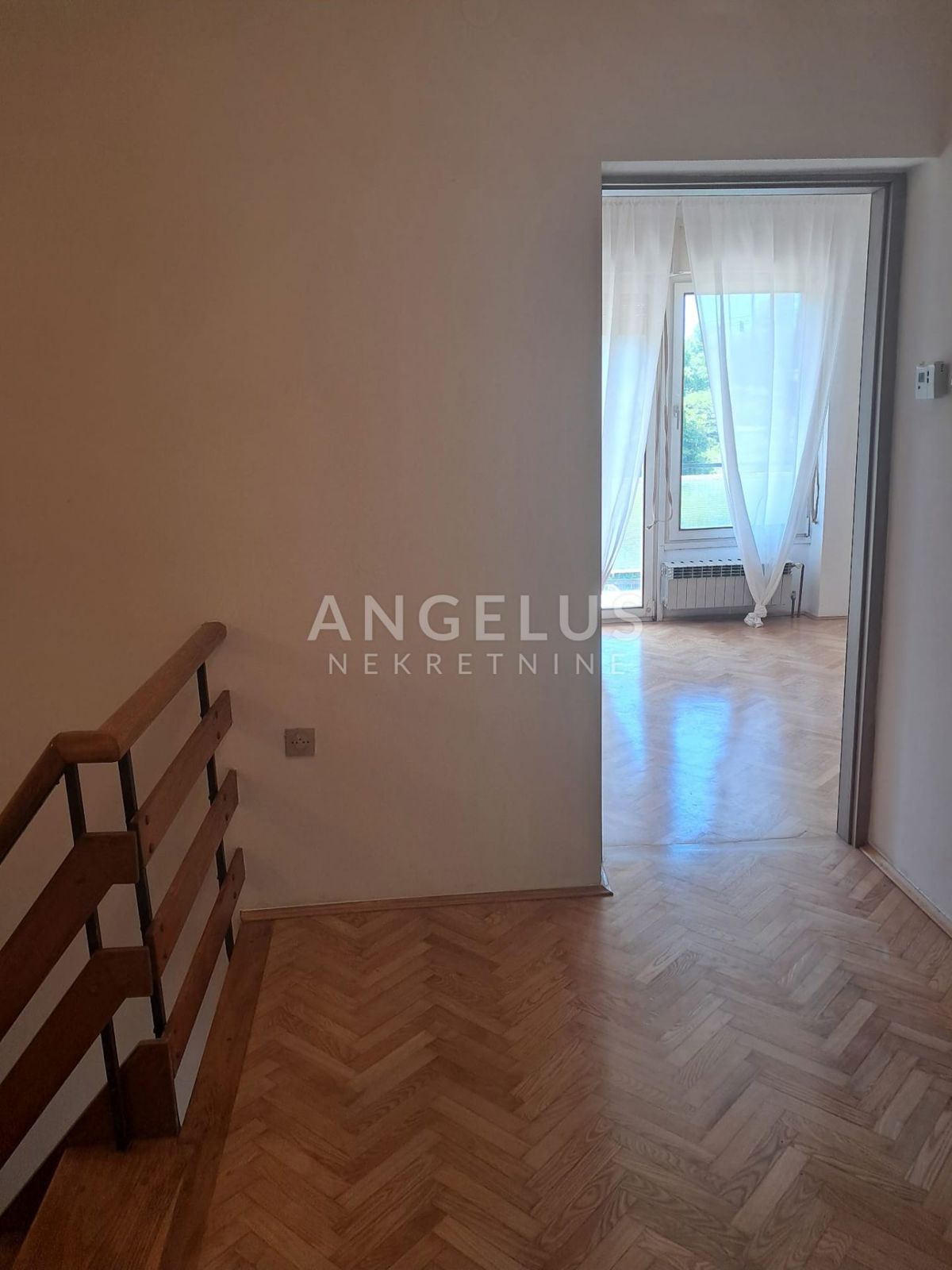 Hiša Folnegovićevo naselje, Peščenica - Žitnjak, 140m2