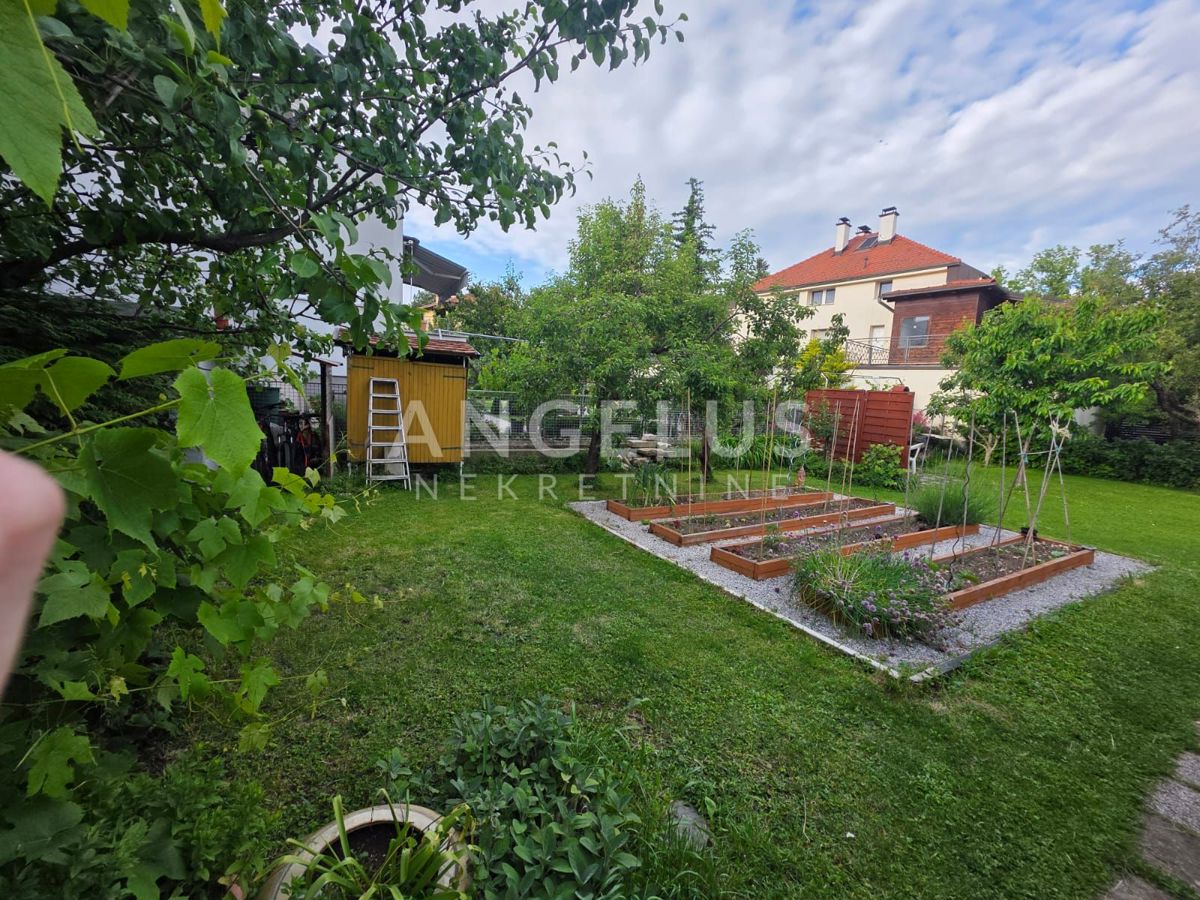 Hiša Šalata, Gornji Grad - Medveščak, 244m2