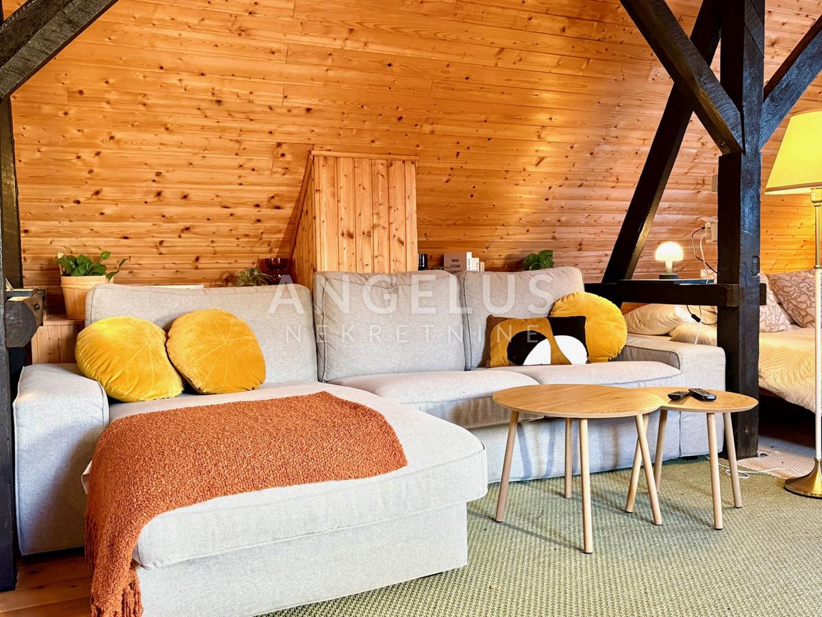 Ogulin, Ivanci - hiša z manjšim gospodarskim poslopjem naprodaj