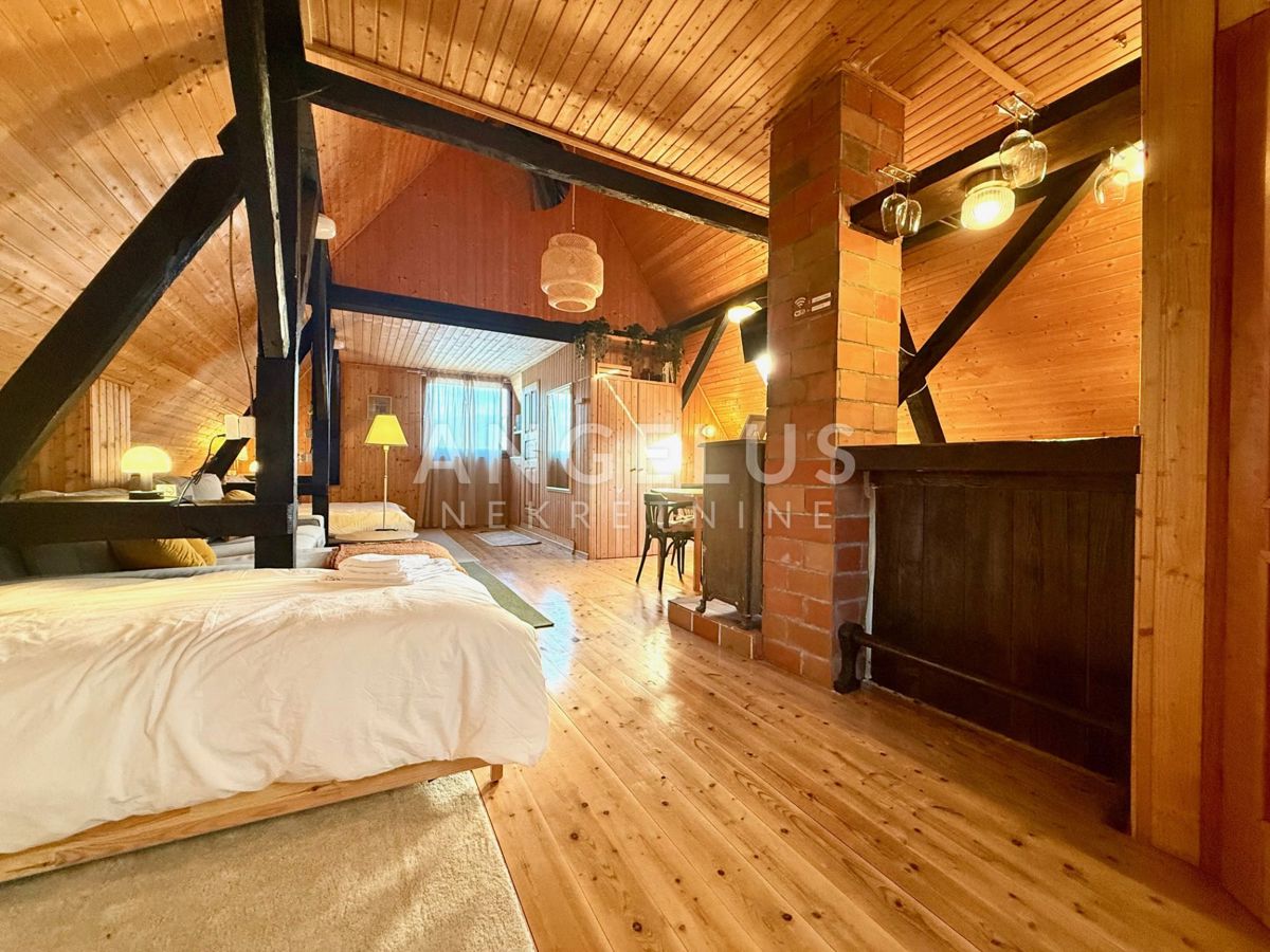 Ogulin, Ivanci - hiša z manjšim gospodarskim poslopjem naprodaj