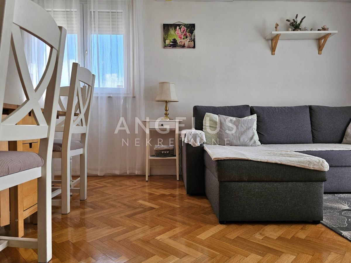 Hrvaška, Split, Bilice - udobno trisobno stanovanje, 75 m2, NAPRODAJ