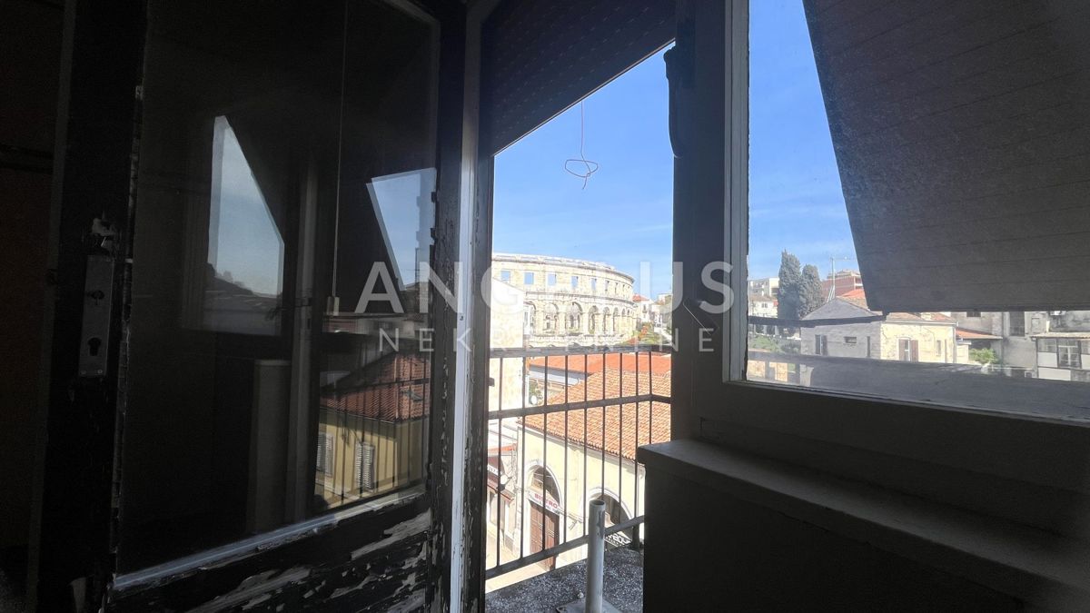 Stanovanje Centar, Pula, 69m2