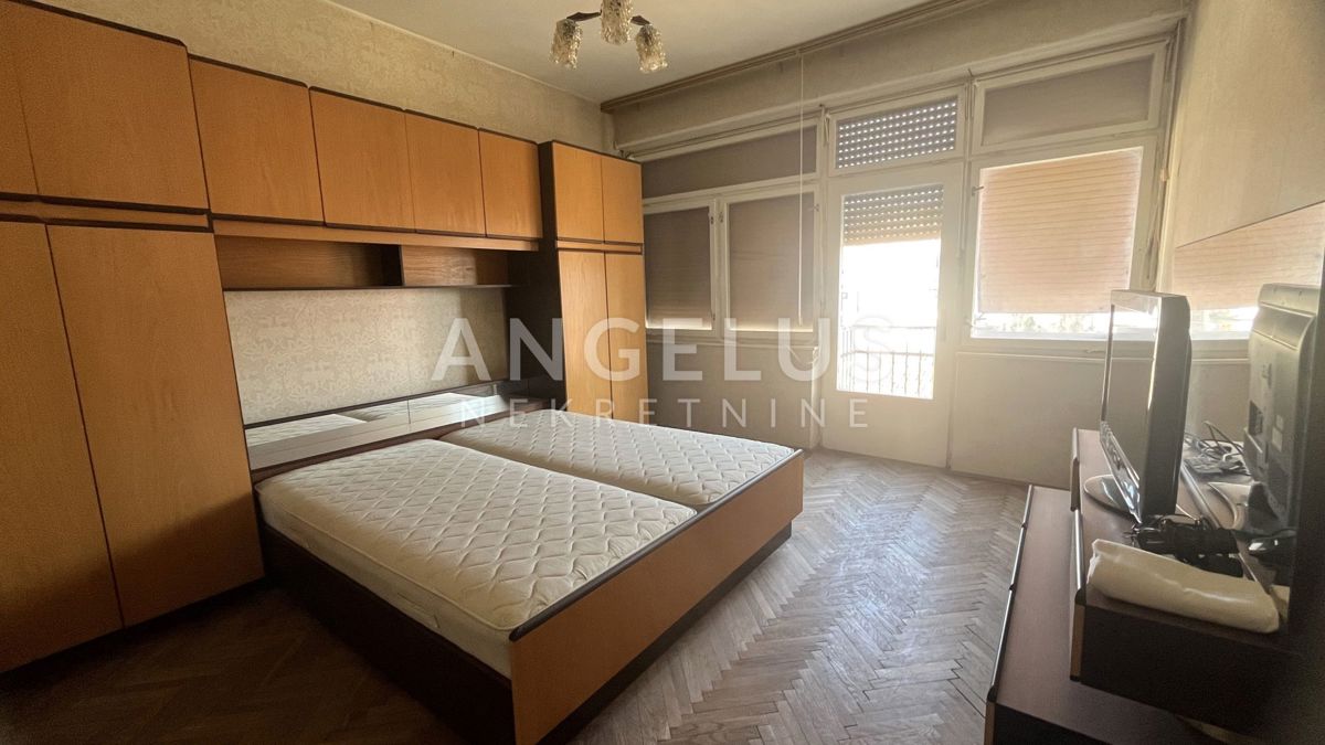 Stanovanje Centar, Pula, 69m2