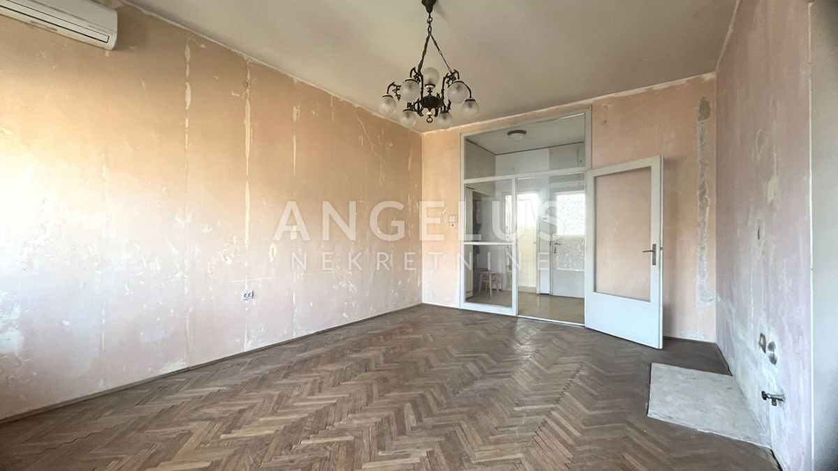 Stanovanje Centar, Pula, 69m2