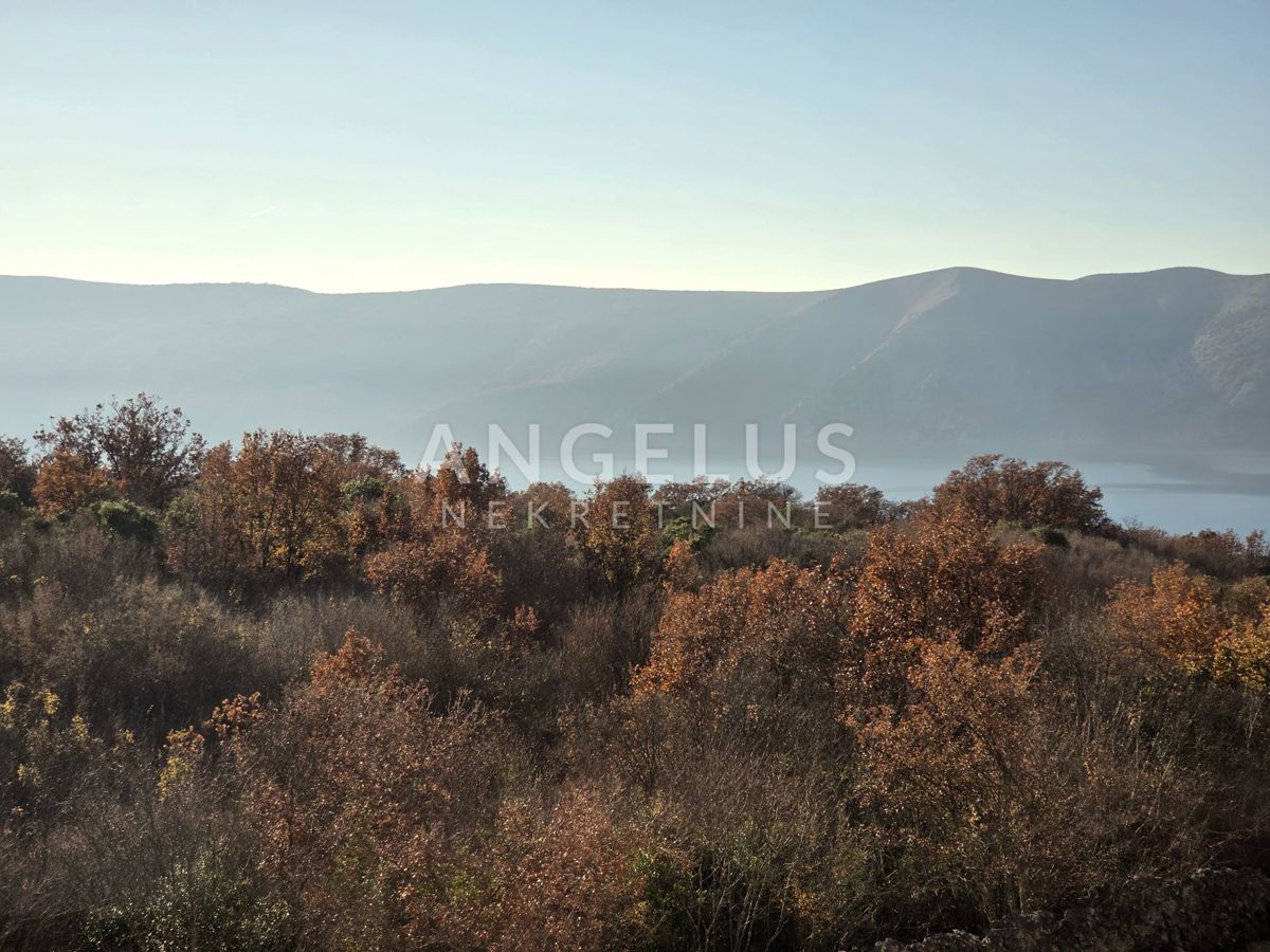 Otok Krk - Vila s pogledom na morje, 157 m², naprodaj!