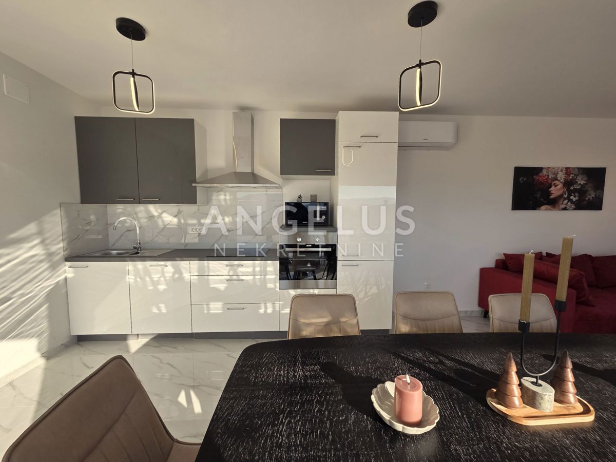 Otok Krk - Vila s pogledom na morje, 157 m², naprodaj!