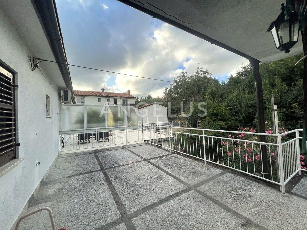 Stanovanje Centar, Pula, 99,60m2