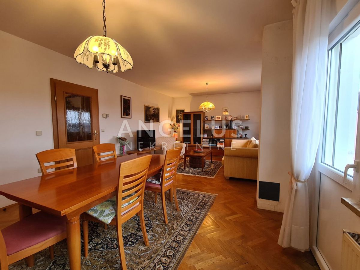 Stanovanje Centar, Pula, 99,60m2