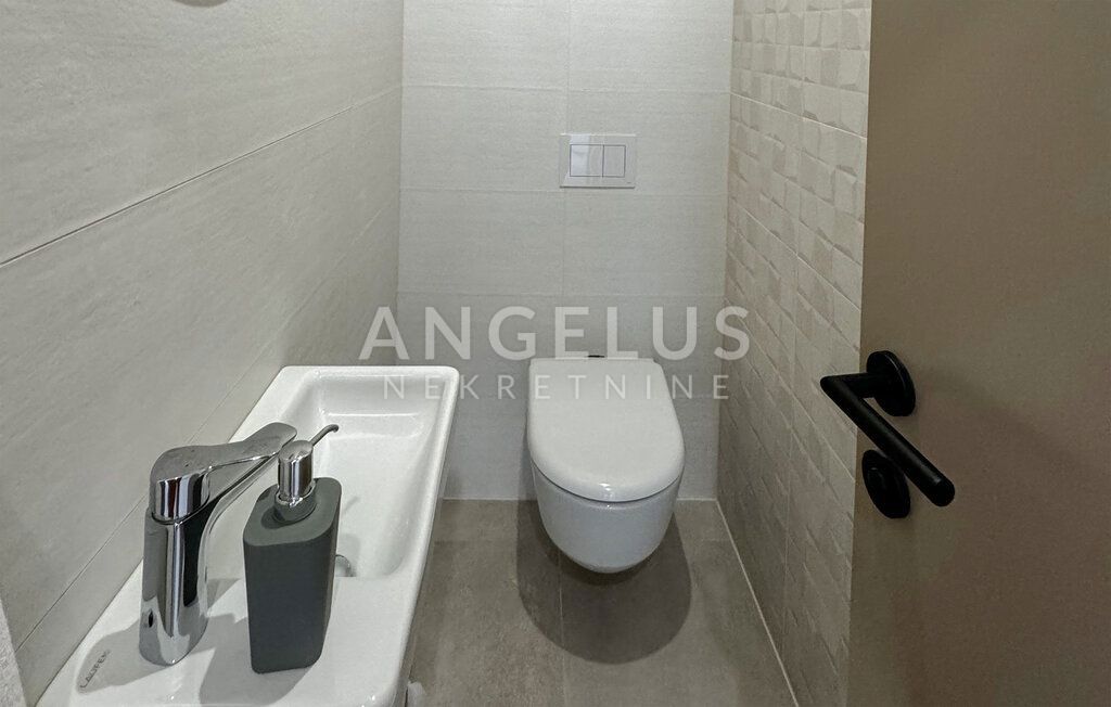 Istra, Poreč - stanovanje 96m2 z jacuzzijem