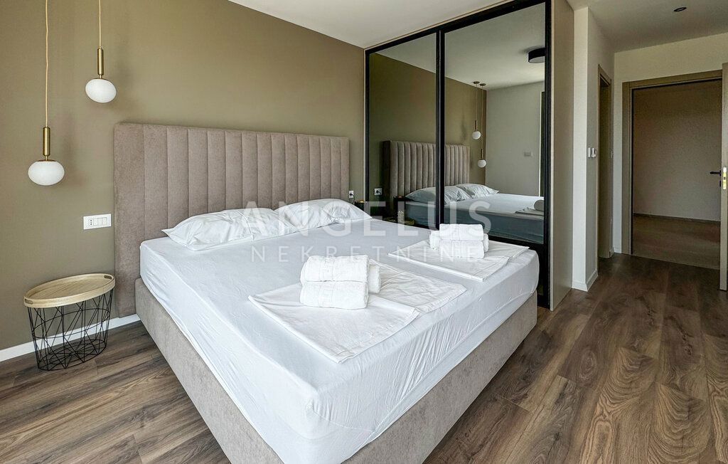 Istra, Poreč - stanovanje 96m2 z jacuzzijem