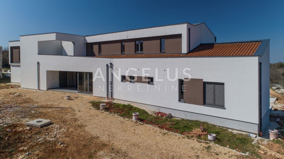 Istra, Marčana - Luksuzna vila na vzhodni obali Istre