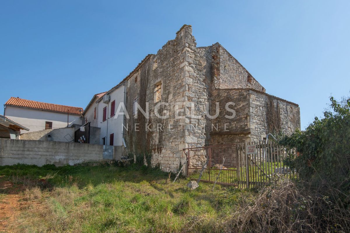 Istra, Marčana - Luksuzna vila na vzhodni obali Istre